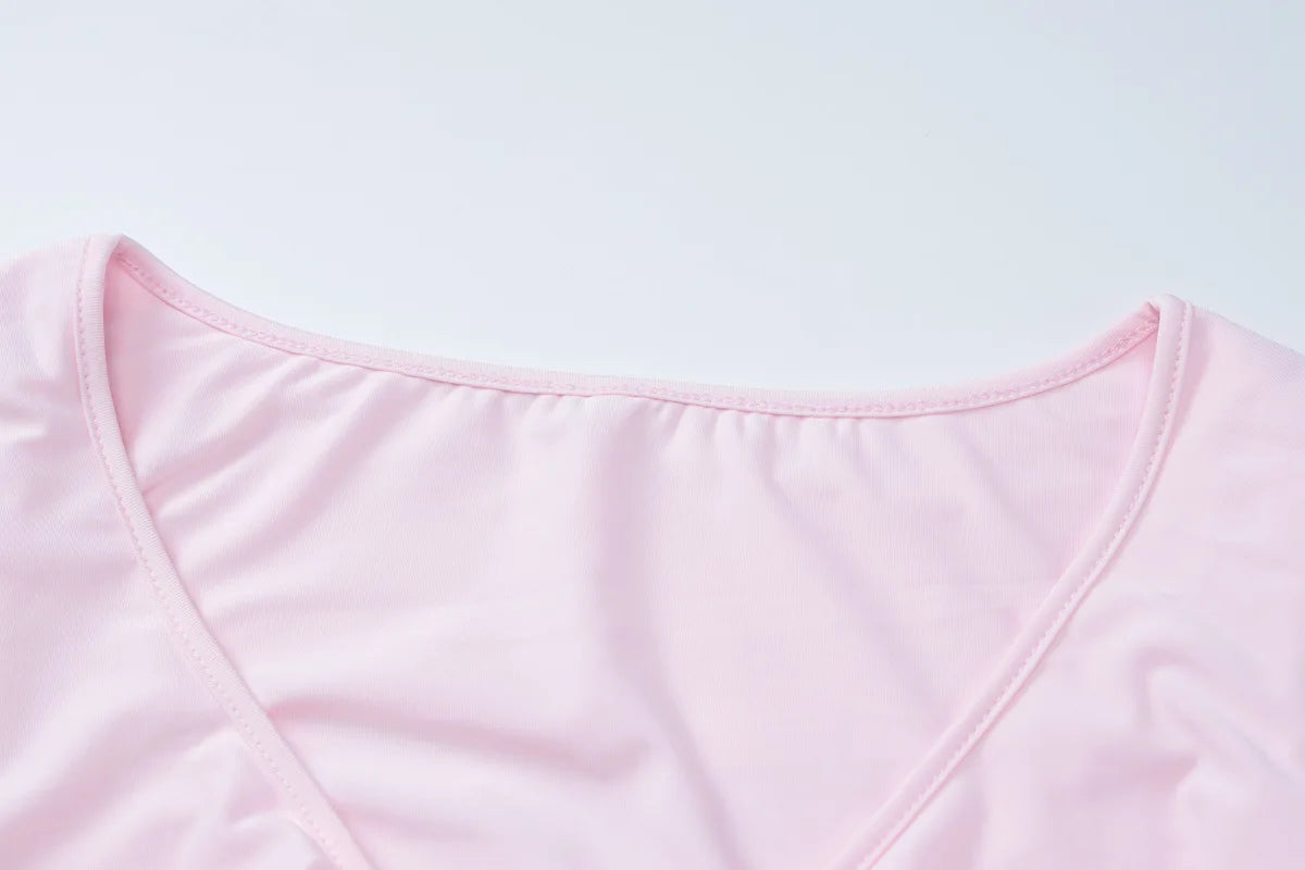 Women's Elegant Casual Dress Spring 2025 Deep V Neck Flared Sleeve Ruffled Lace Pleated Short Fashion Dress